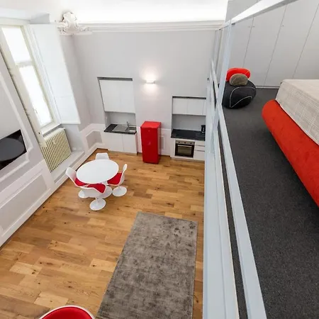 The Place To Be - Loft Design Nel Centro Storico