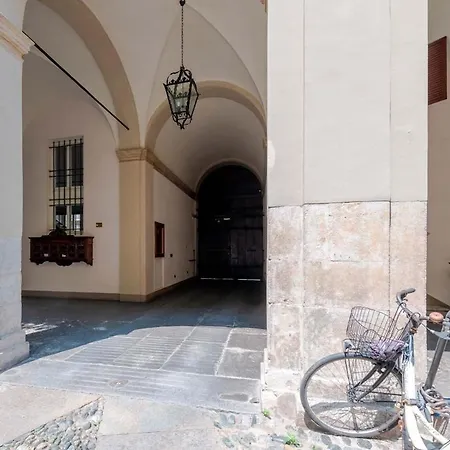 Apartament The Place To Be - Loft Design Nel Centro Storico *