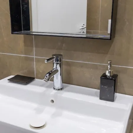 Apartment The Place To Be - Loft Design Nel Centro Storico
