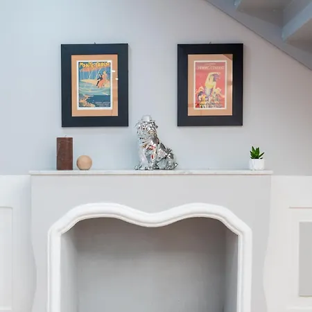 The Place To Be - Loft Design Nel Centro Storico Apartment *