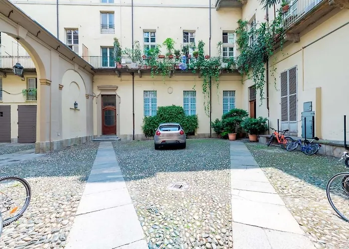 The Place To Be - Loft Design Nel Centro Storico Apartment Turin