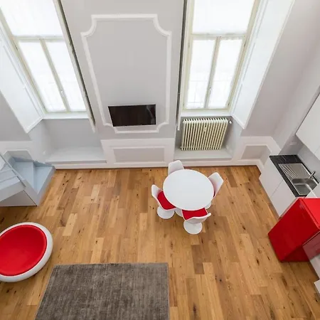 아파트 The Place To Be - Loft Design Nel Centro Storico 토리노